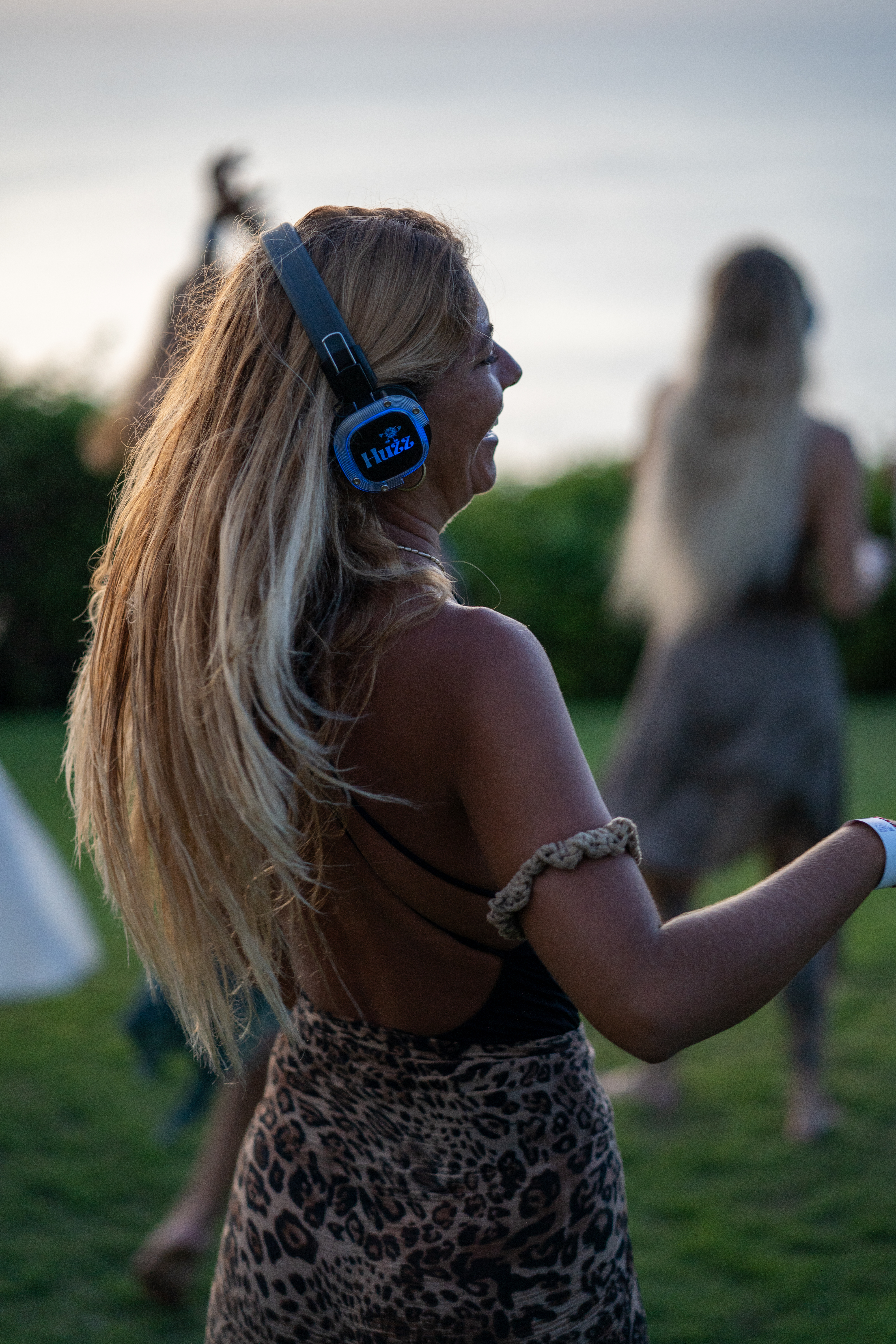 Dancing with Huzz headphones